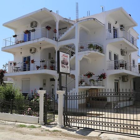Apartments Armini Ulcinj Eksteriør billede
