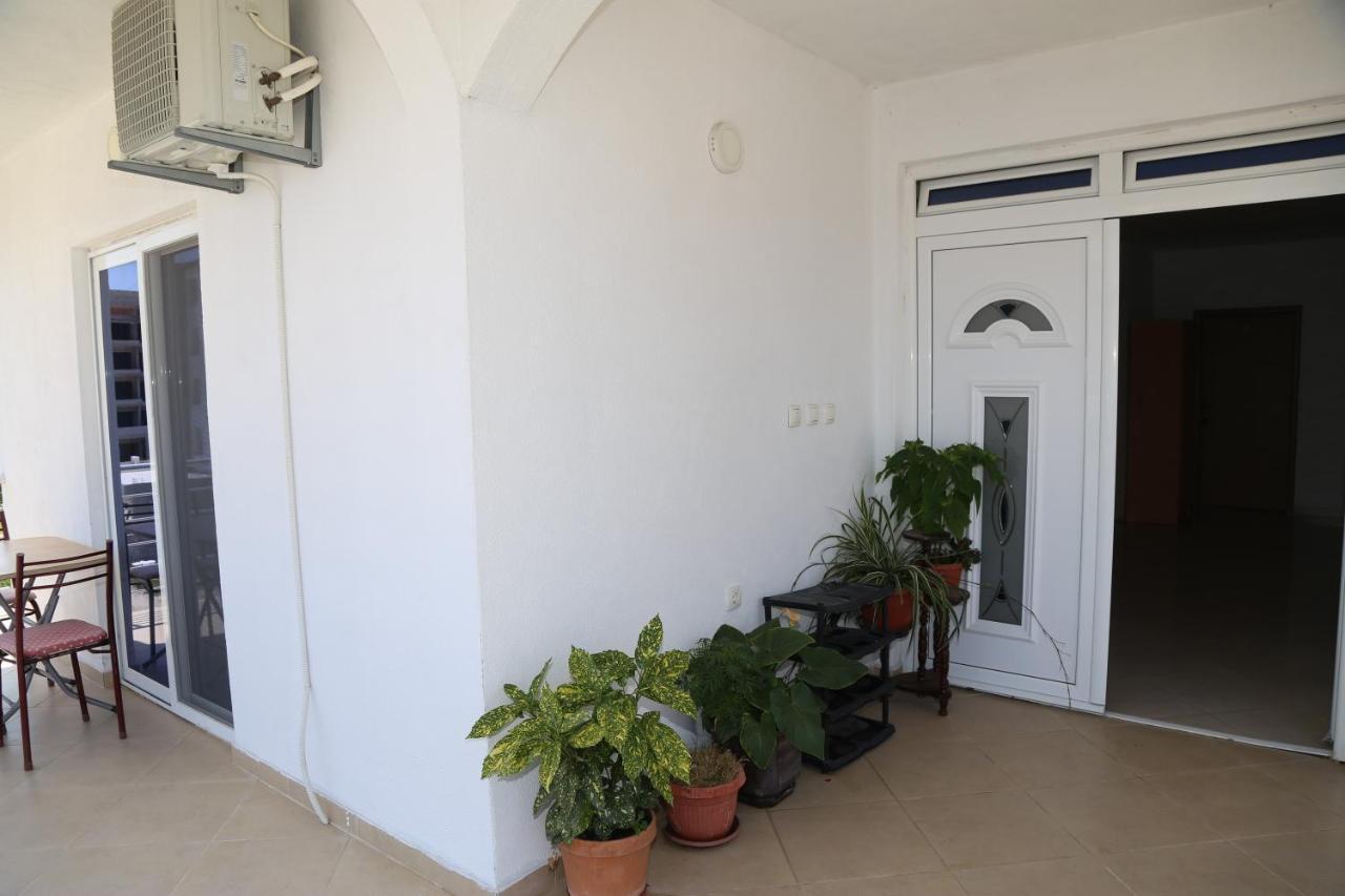 Apartments Armini Ulcinj Eksteriør billede