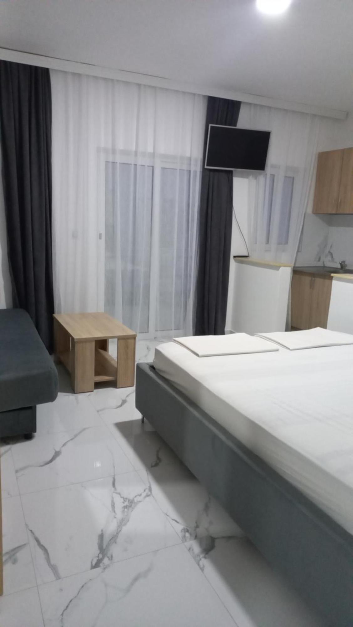 Apartments Armini Ulcinj Eksteriør billede