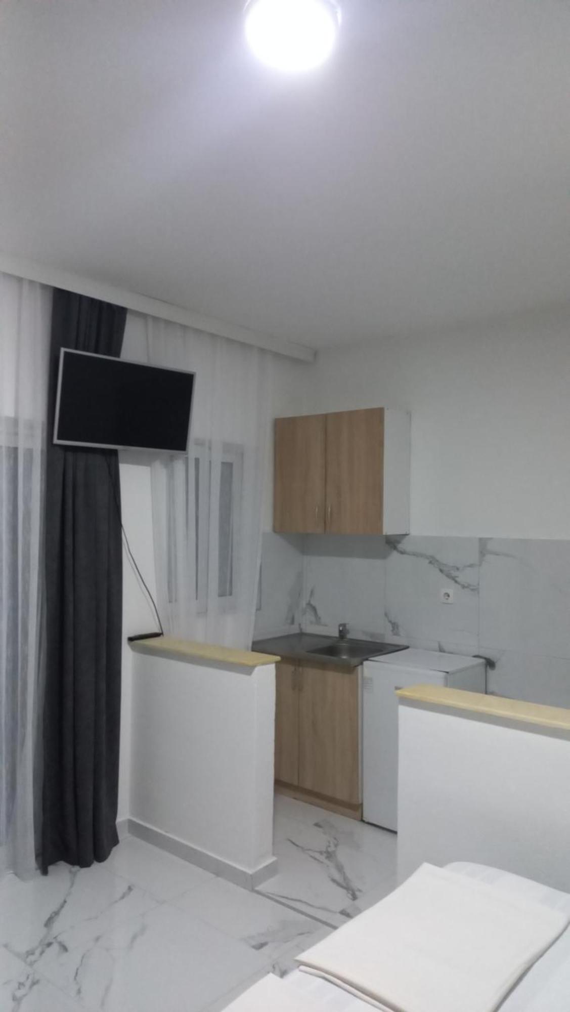 Apartments Armini Ulcinj Eksteriør billede